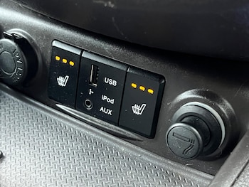 Used Hyundai Santa Fe 2012 for sale - 77020924: Photo