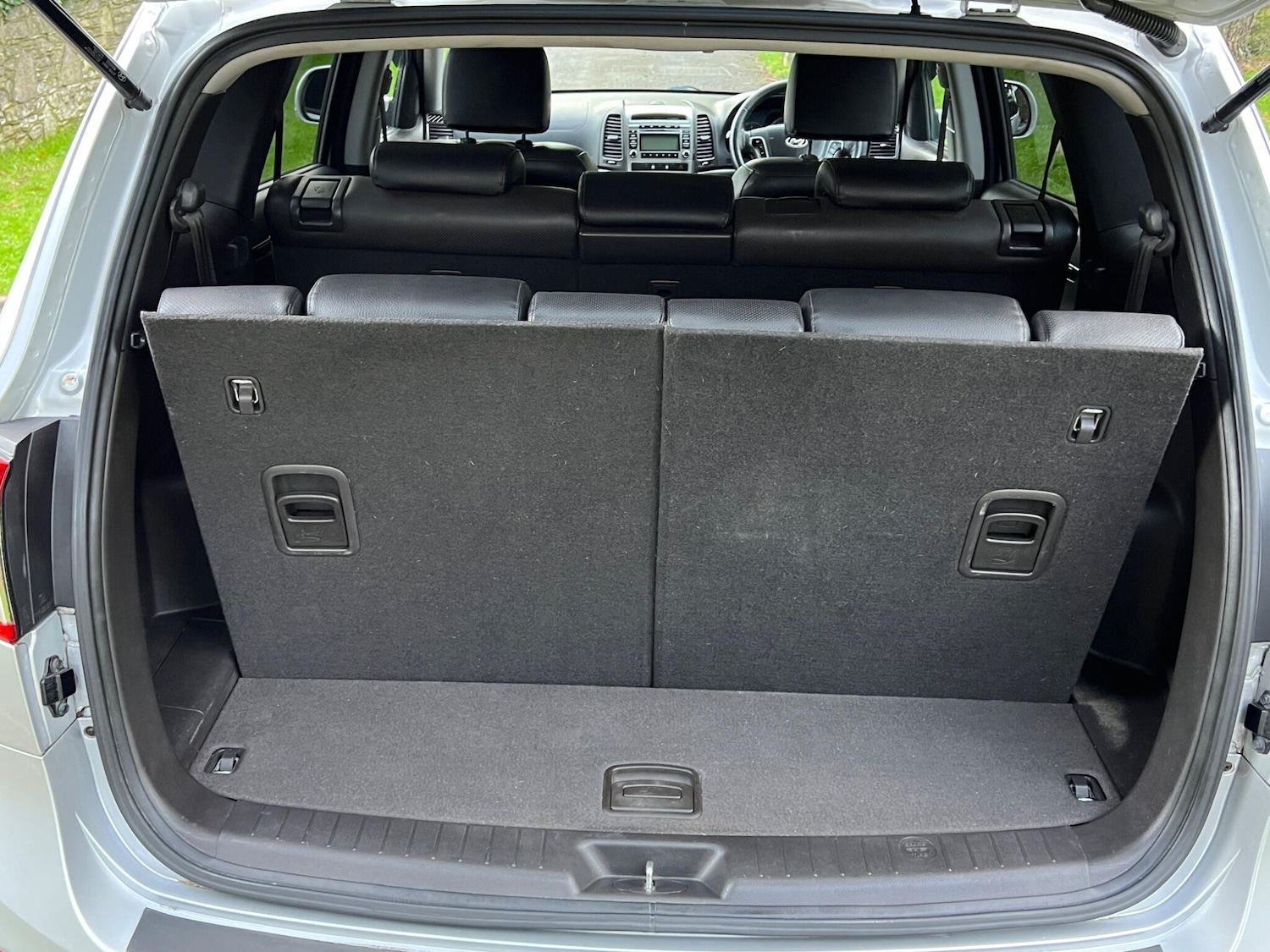 Used Hyundai Santa Fe 2012 for sale - 77020924: Photo 54