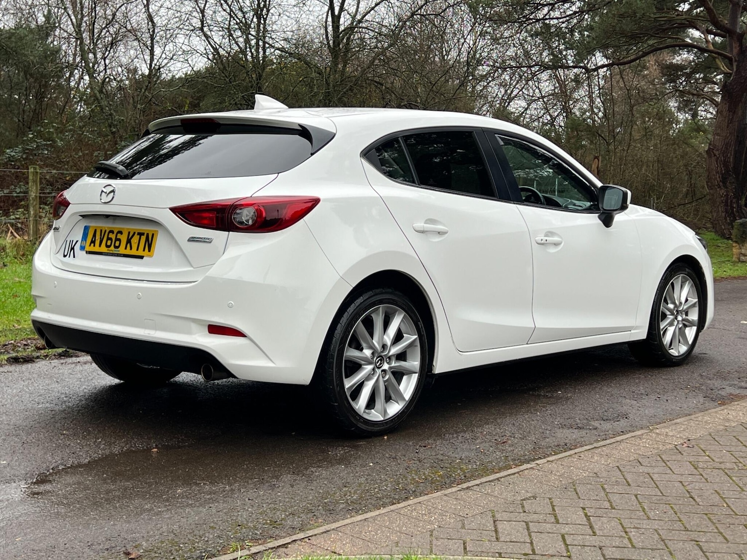 Used Mazda Mazda3 2016 for sale - 77427683: Photo 5