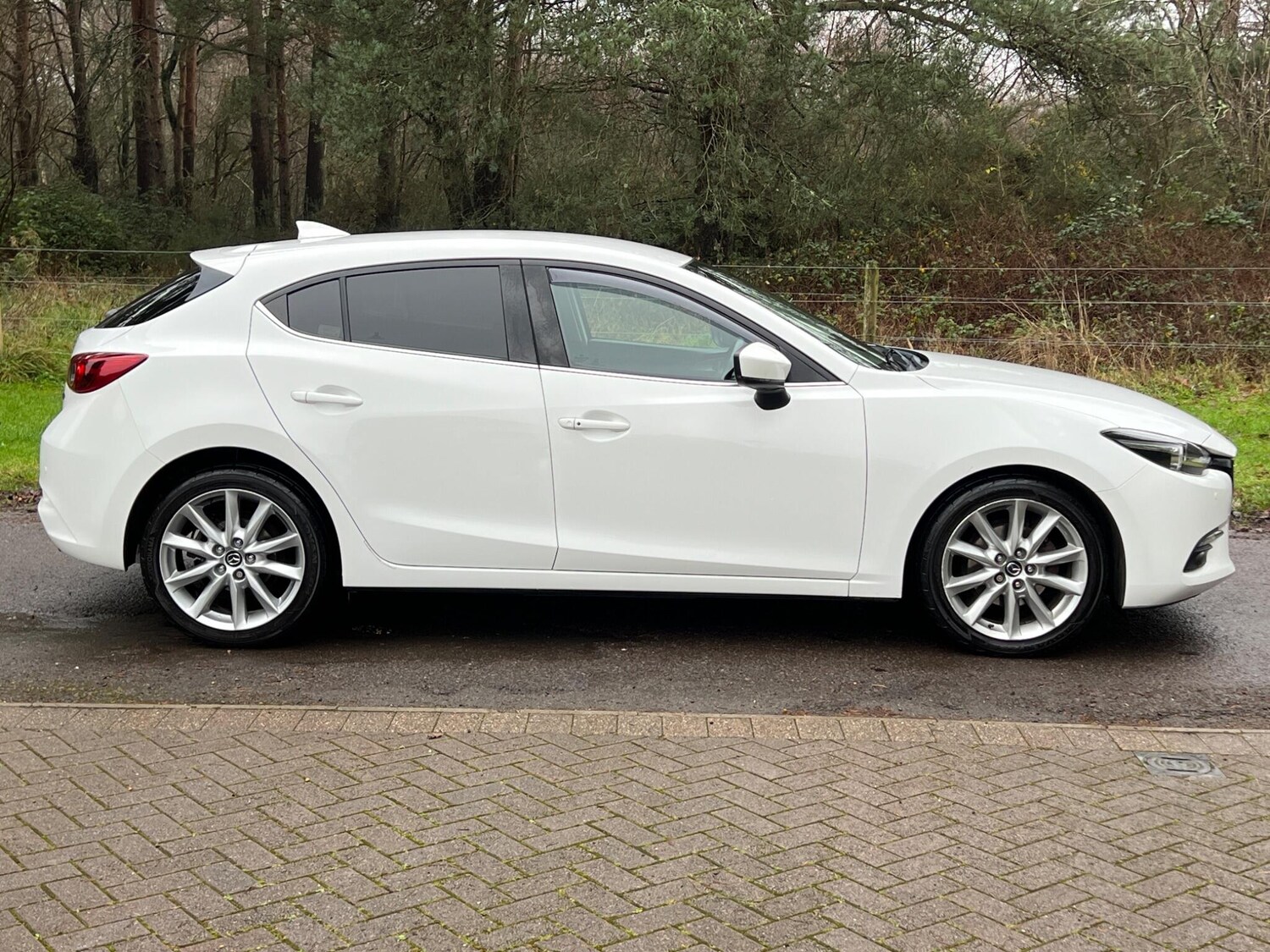 Used Mazda Mazda3 2016 for sale - 77427683: Photo 6