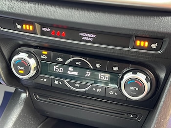 Used Mazda Mazda3 2017 for sale - 79039313: Photo