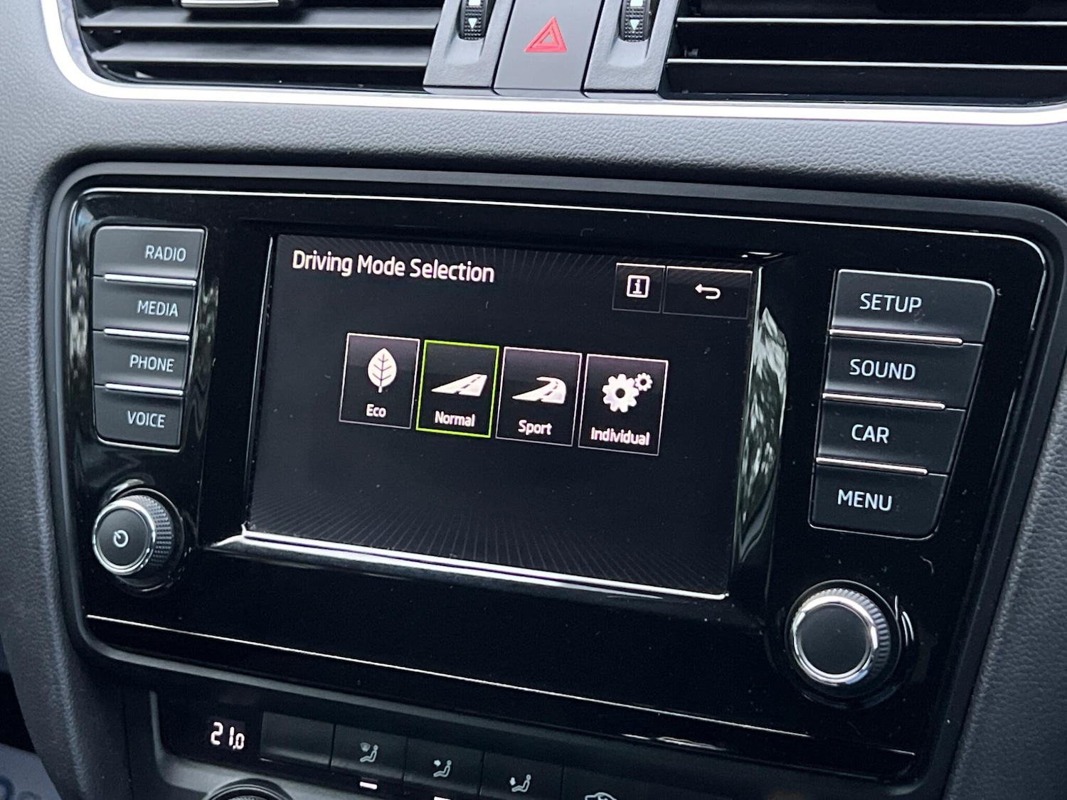 Used Skoda Octavia 2016 for sale - 77565102: Photo 3