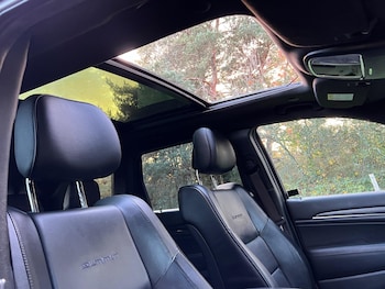 Used Jeep Grand Cherokee 2016 for sale - 76953911: Photo