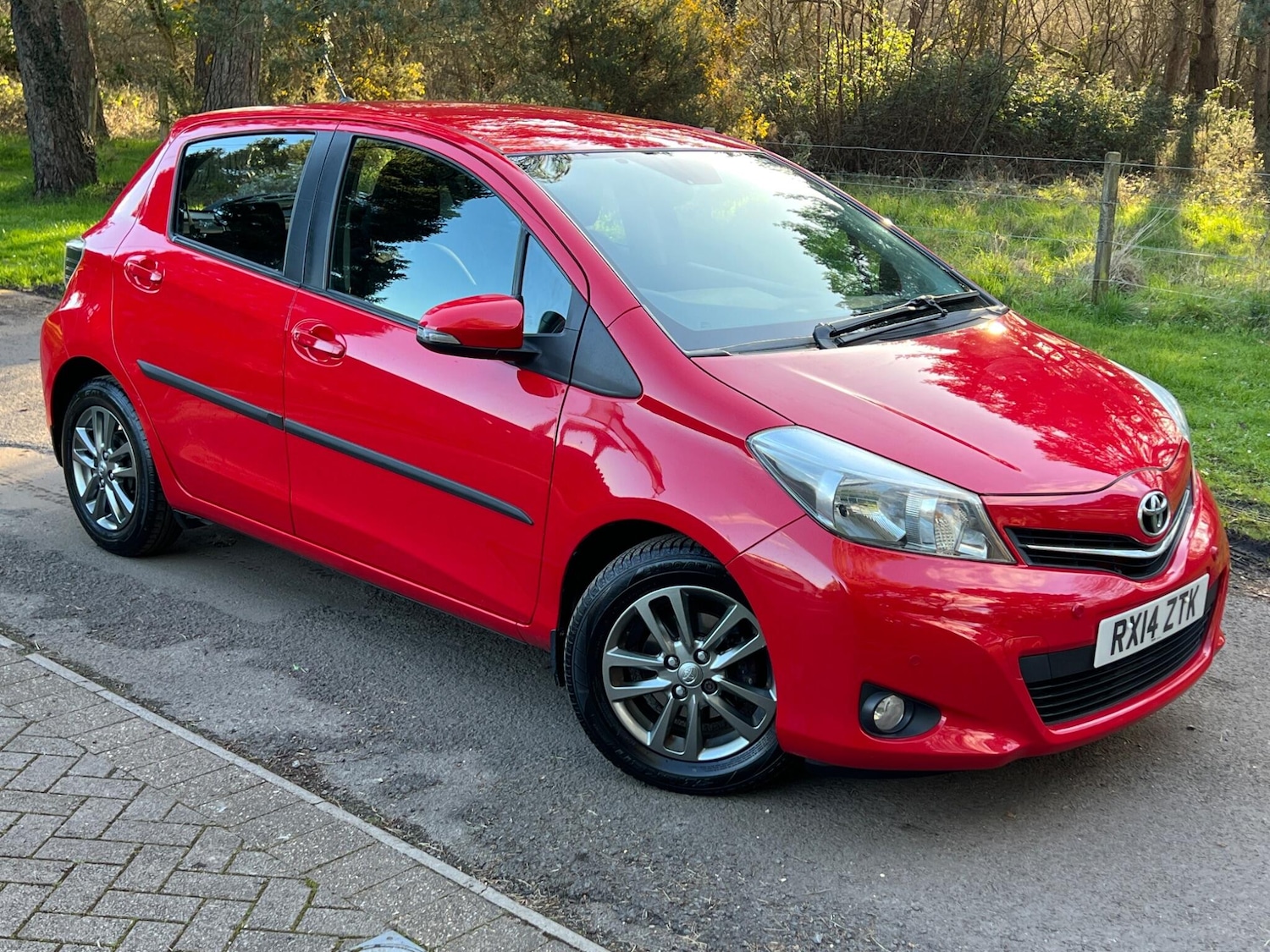 Used Toyota Yaris 2014 for sale - 77892318: Photo 16
