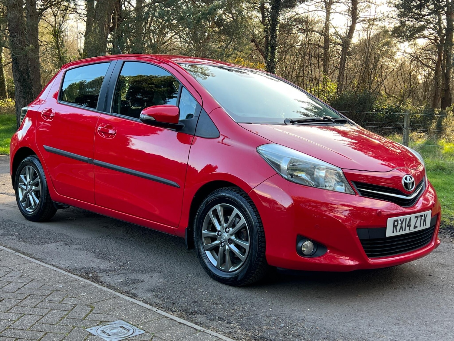 Used Toyota Yaris 2014 for sale - 77892318: Photo 17