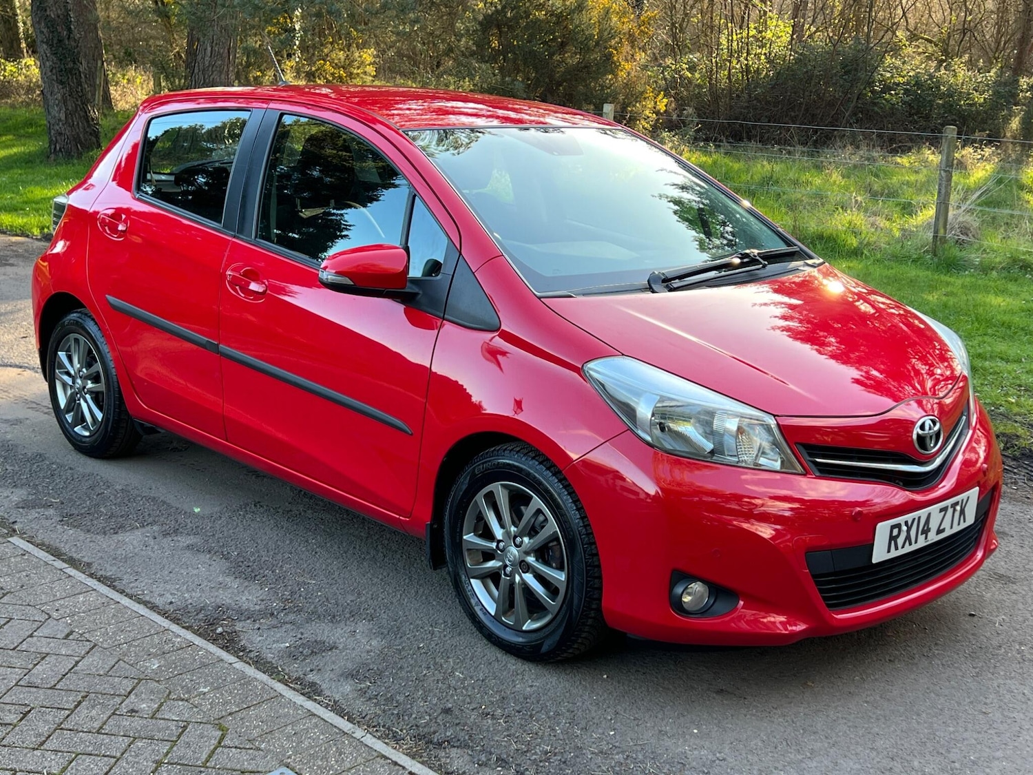 Used Toyota Yaris 2014 for sale - 77892318: Photo 18