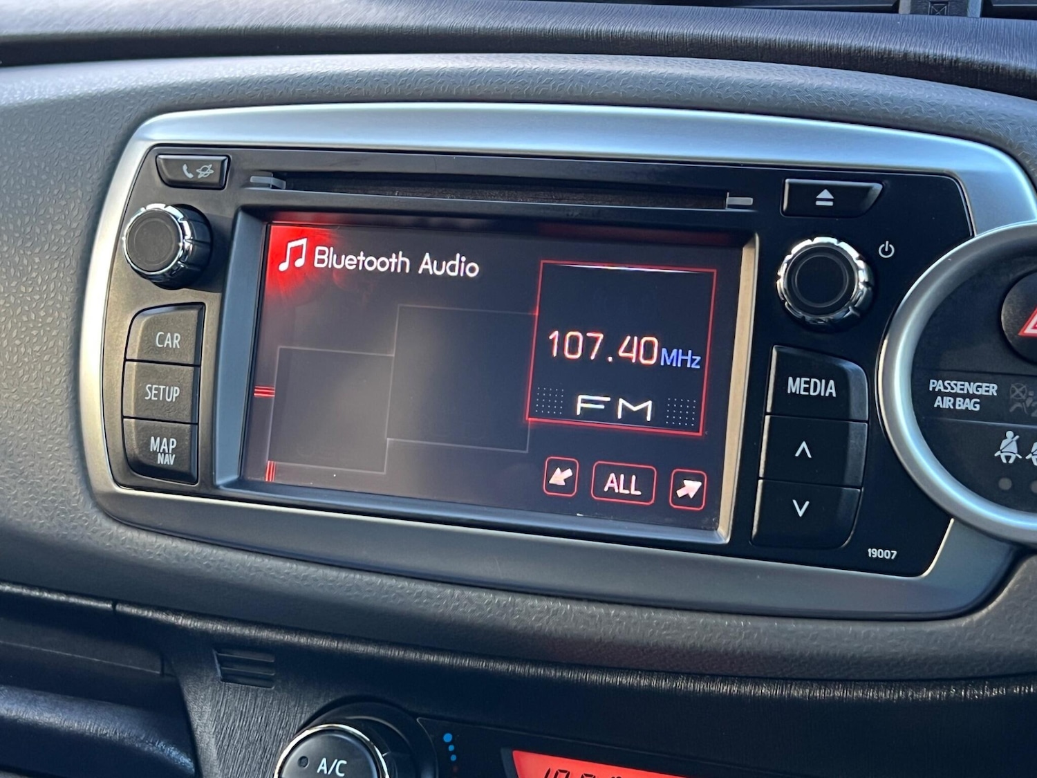 Used Toyota Yaris 2014 for sale - 77892318: Photo 22