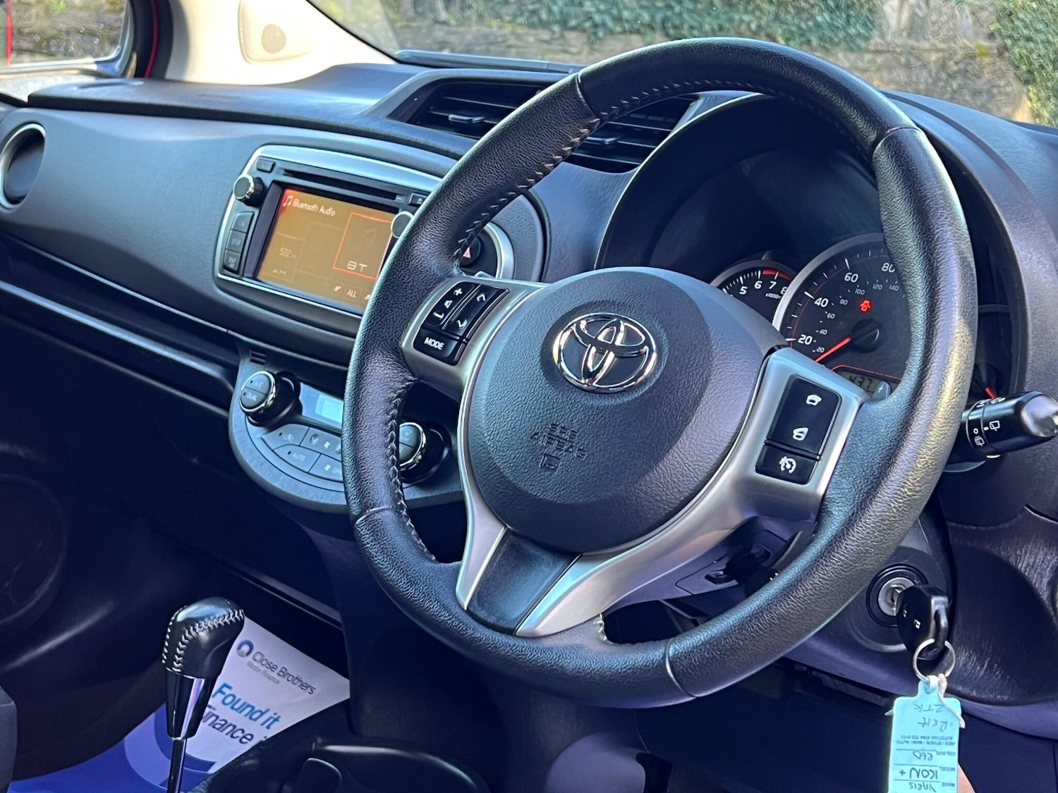 Used Toyota Yaris 2014 for sale - 77892318: Photo 36