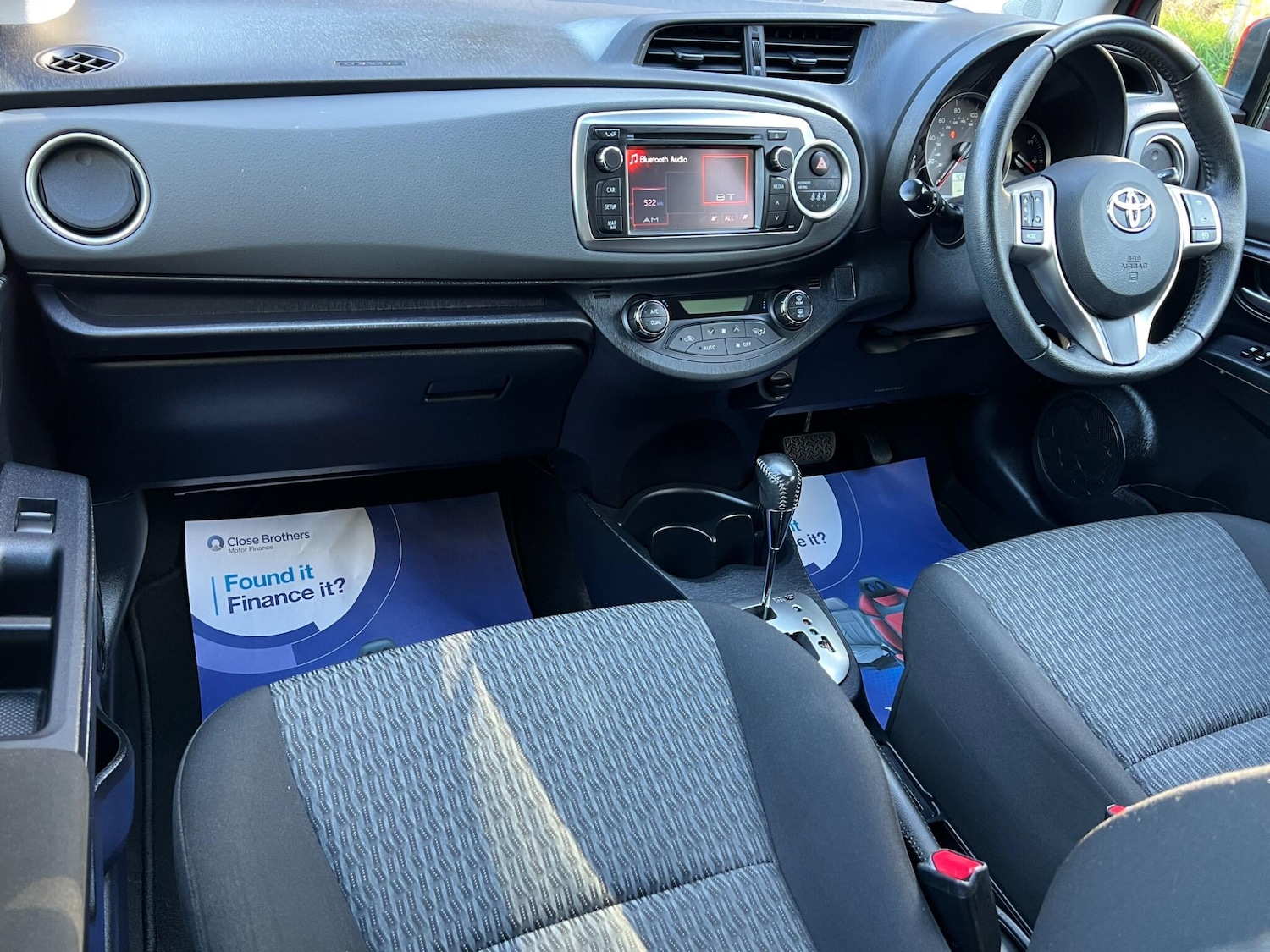 Used Toyota Yaris 2014 for sale - 77892318: Photo 43