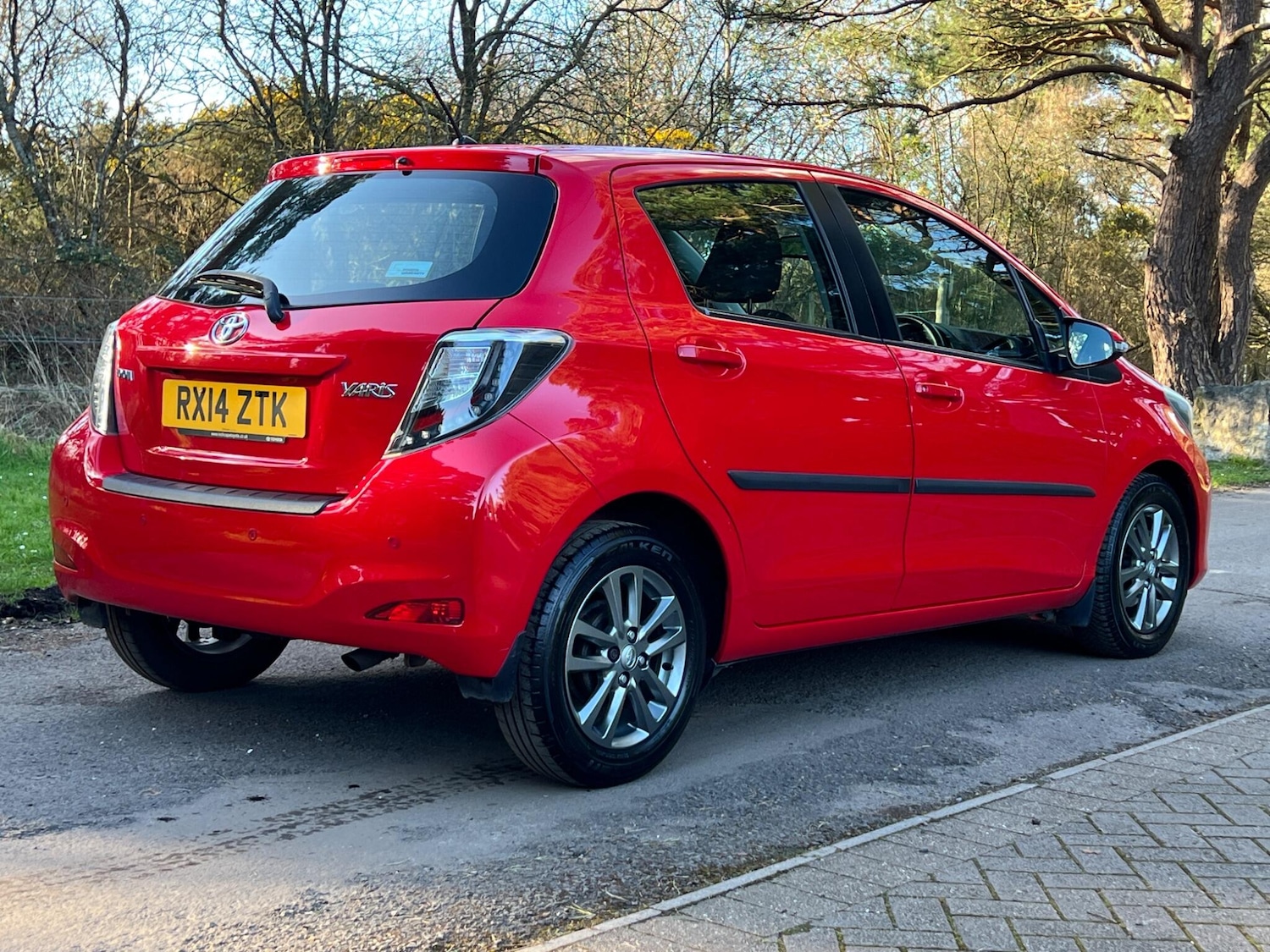 Used Toyota Yaris 2014 for sale - 77892318: Photo 5