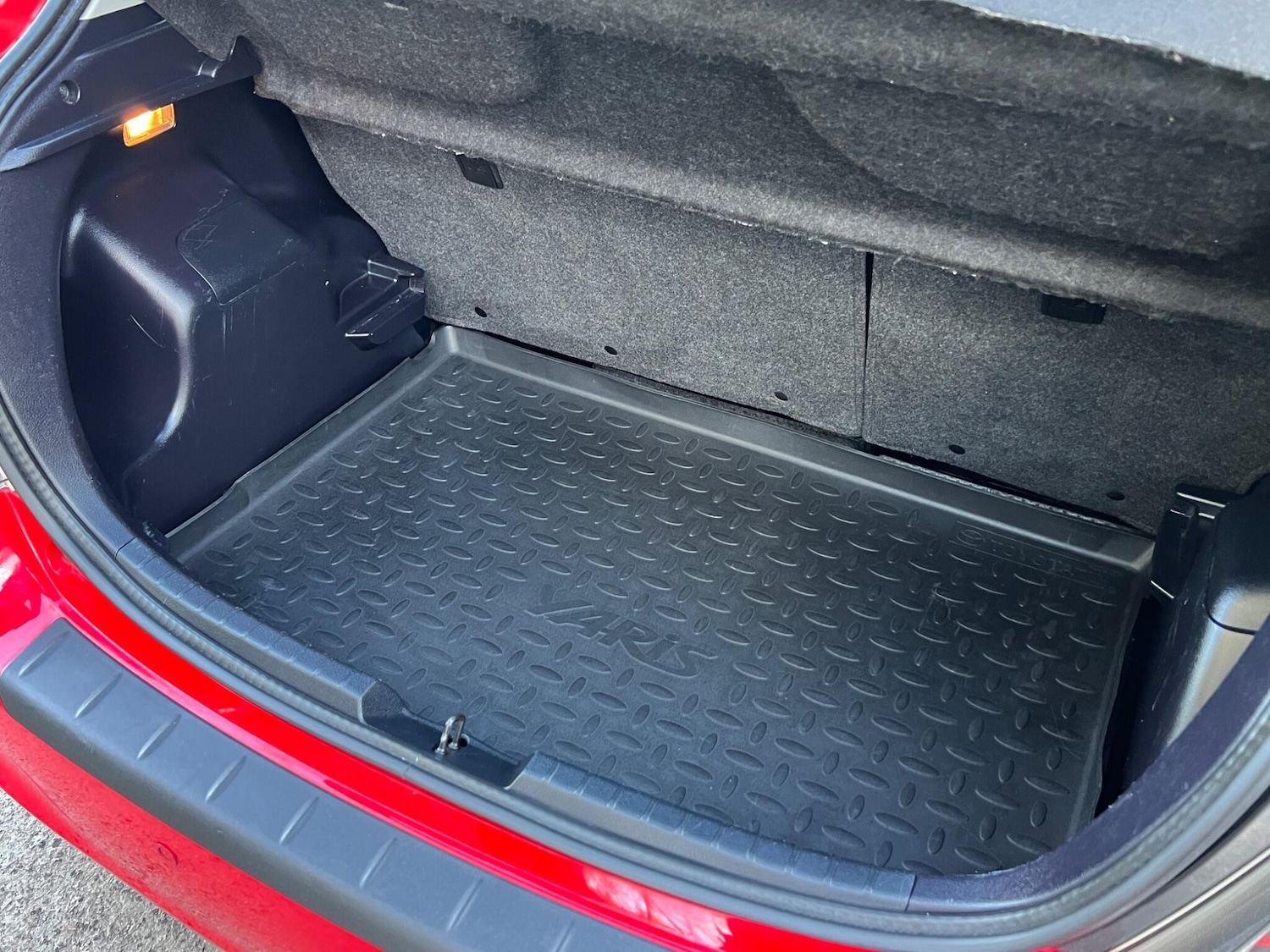 Used Toyota Yaris 2014 for sale - 77892318: Photo 56