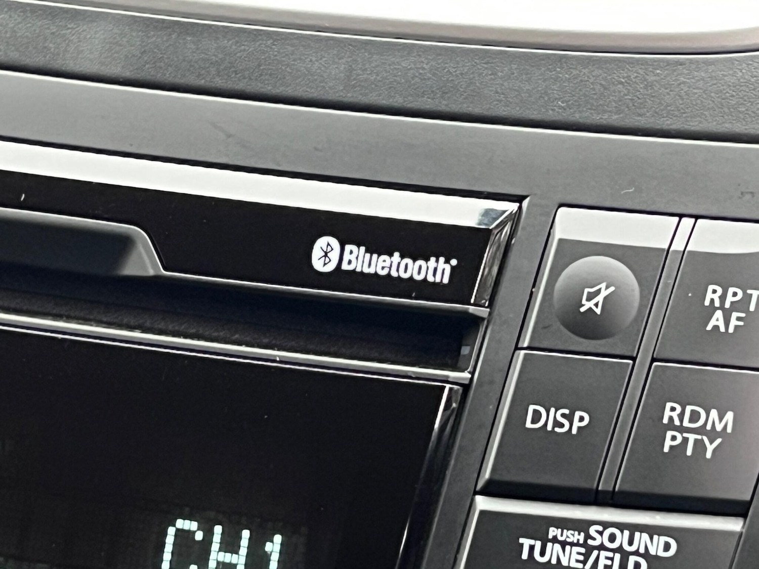 Used Suzuki Swift 2012 for sale - 77330791: Photo 21