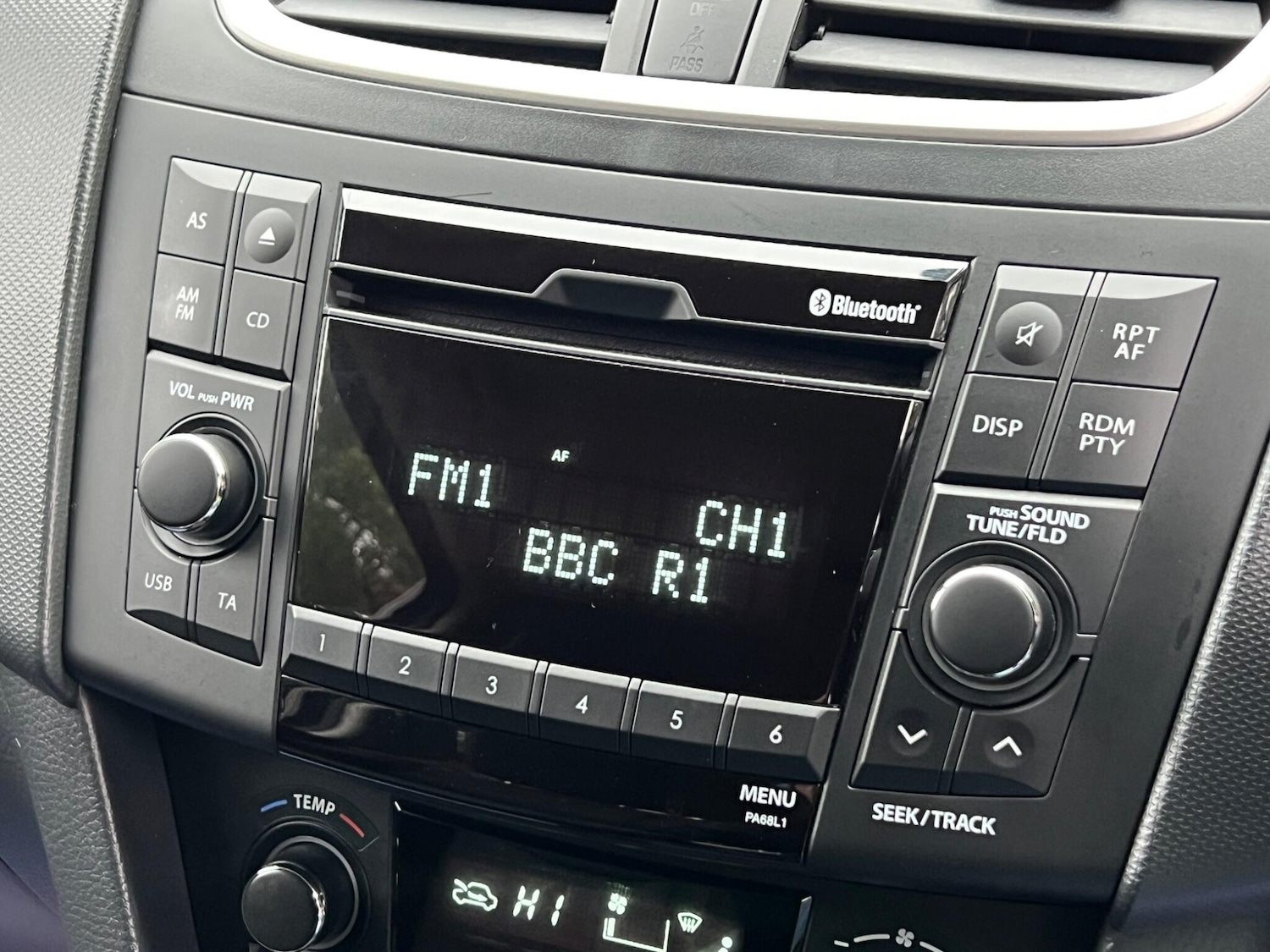 Used Suzuki Swift 2012 for sale - 77330791: Photo 22