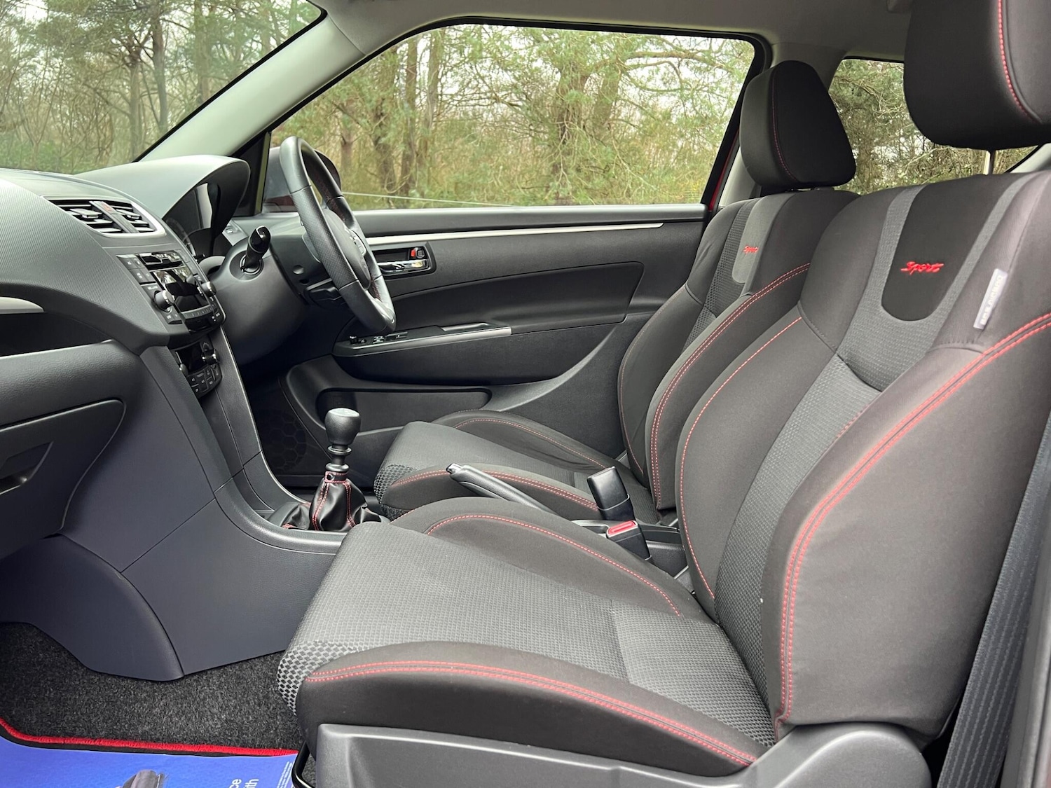 Used Suzuki Swift 2012 for sale - 77330791: Photo 36