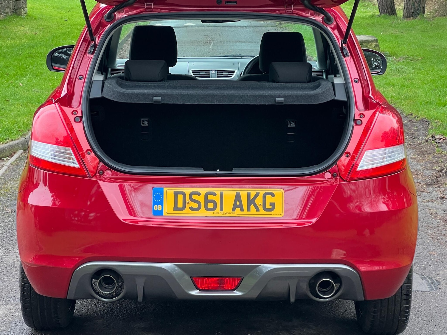 Used Suzuki Swift 2012 for sale - 77330791: Photo 46