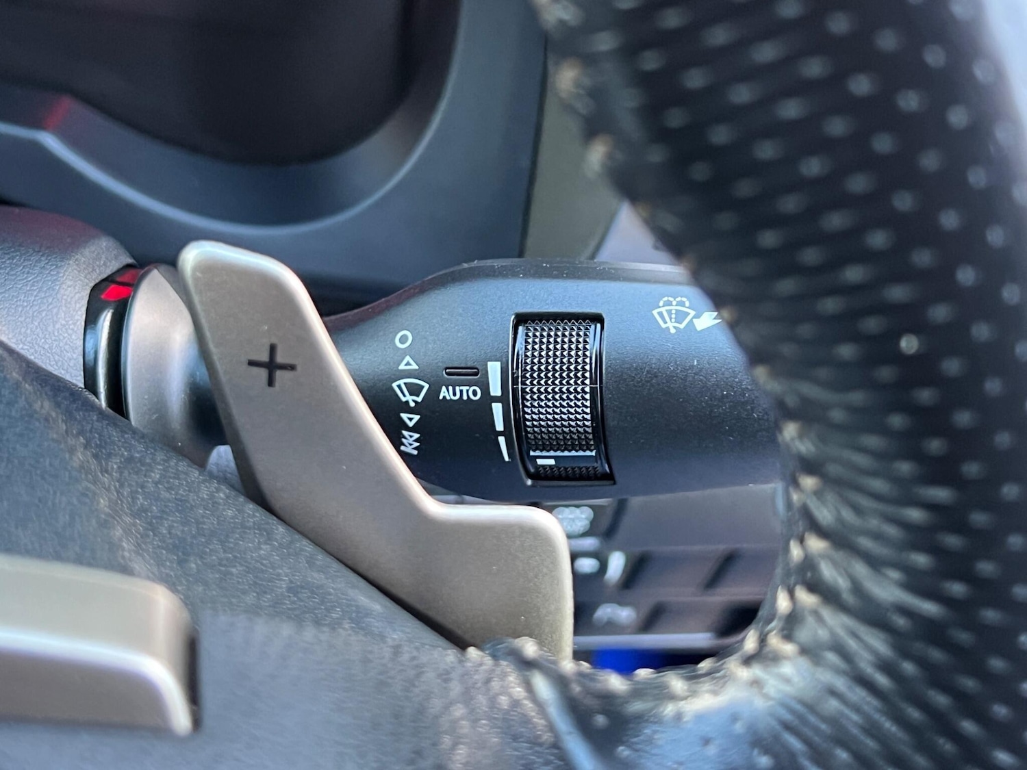 Used Lexus IS 2015 for sale - 78058625: Photo 37