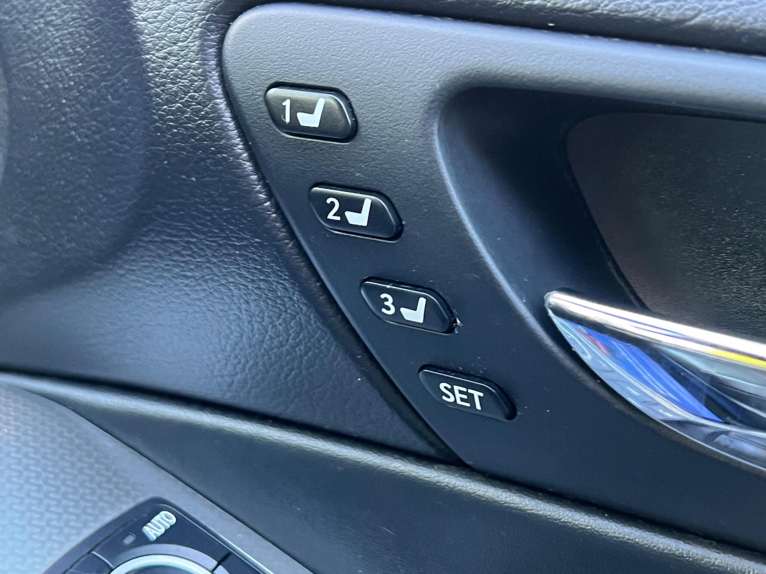 Used Lexus IS 2015 for sale - 78058625: Photo 41