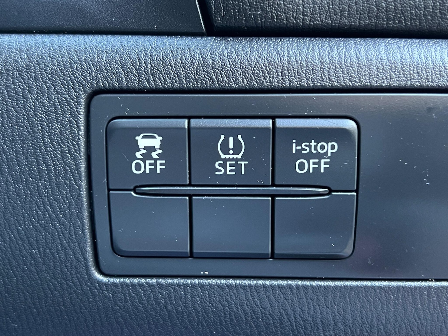 Used Mazda Mazda3 for sale - 77768545: Photo 35