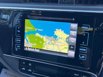 Used Toyota Auris 2018 for sale - 78384653: Photo