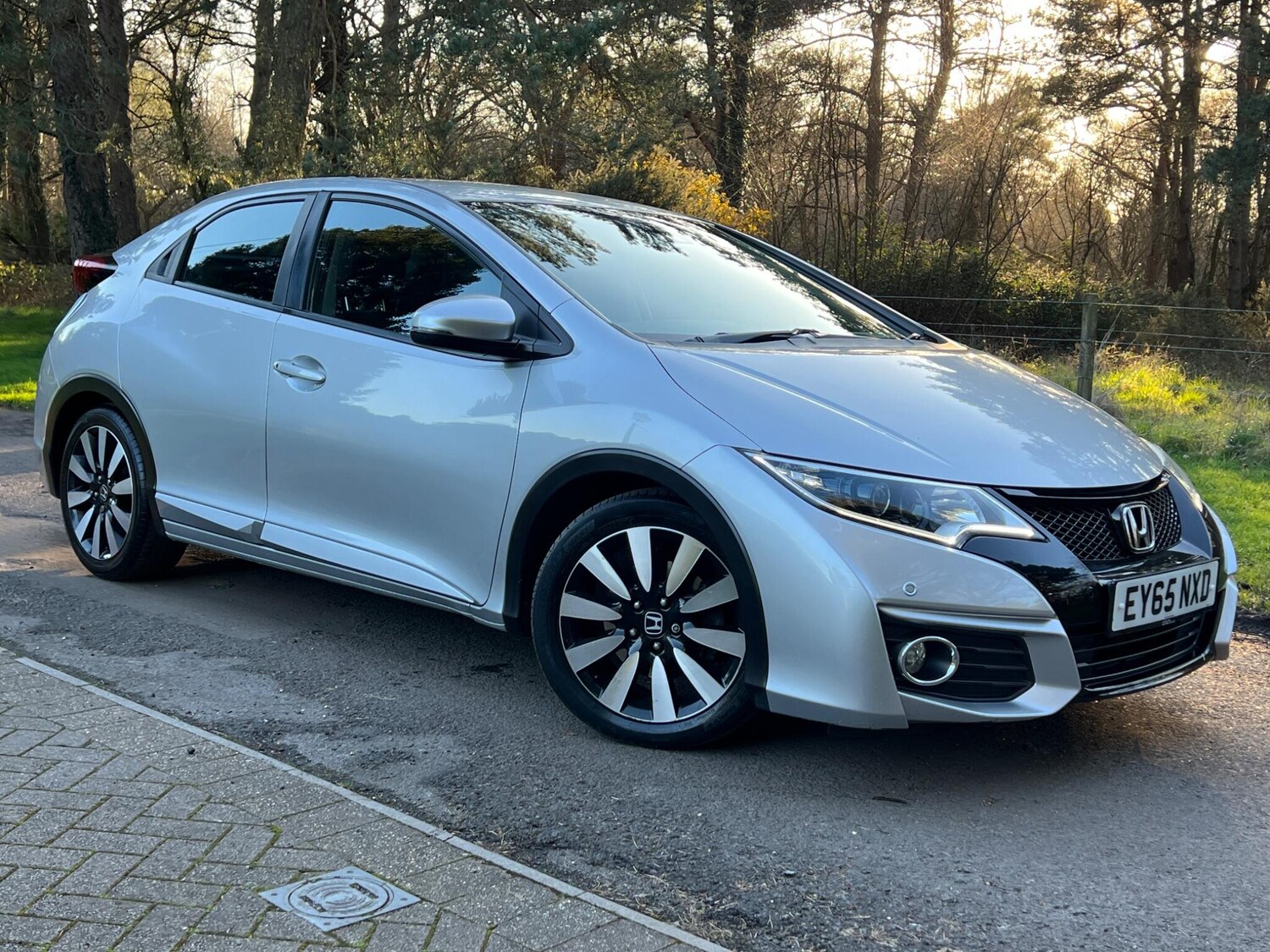 Used Honda Civic 2015 for sale - 77722526: Photo 16