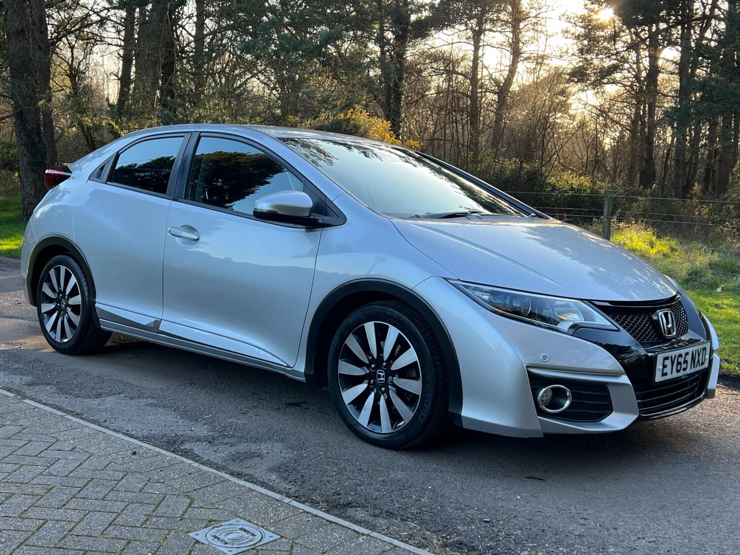 Used Honda Civic 2015 for sale - 77722526: Photo 18