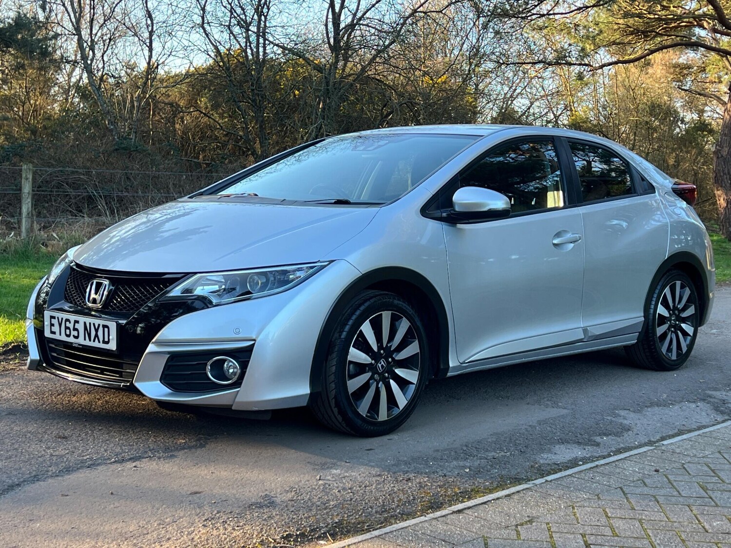 Used Honda Civic 2015 for sale - 77722526: Photo 50