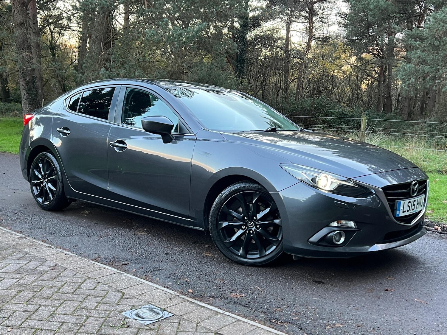 Used Mazda Mazda3 2015 for sale - 76953935: Photo 15