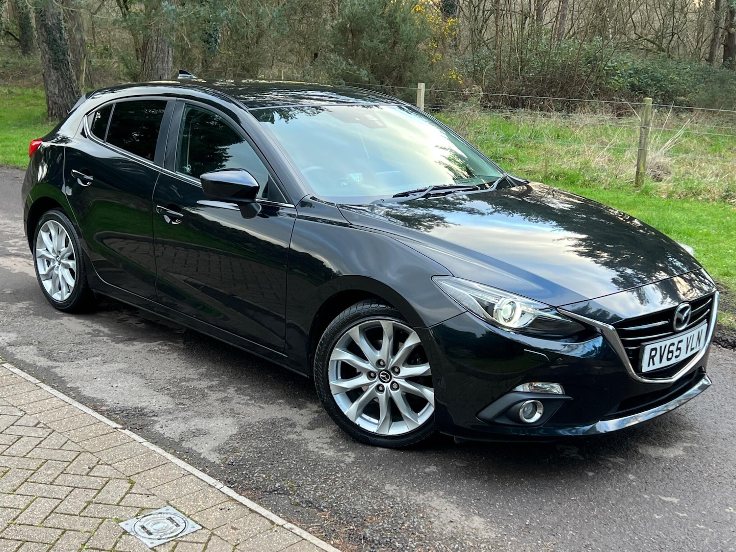 Used Mazda Mazda3 2015 for sale - 77574859: Photo 16