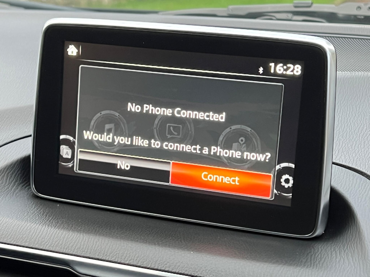 Used Mazda Mazda3 2015 for sale - 77574859: Photo 30