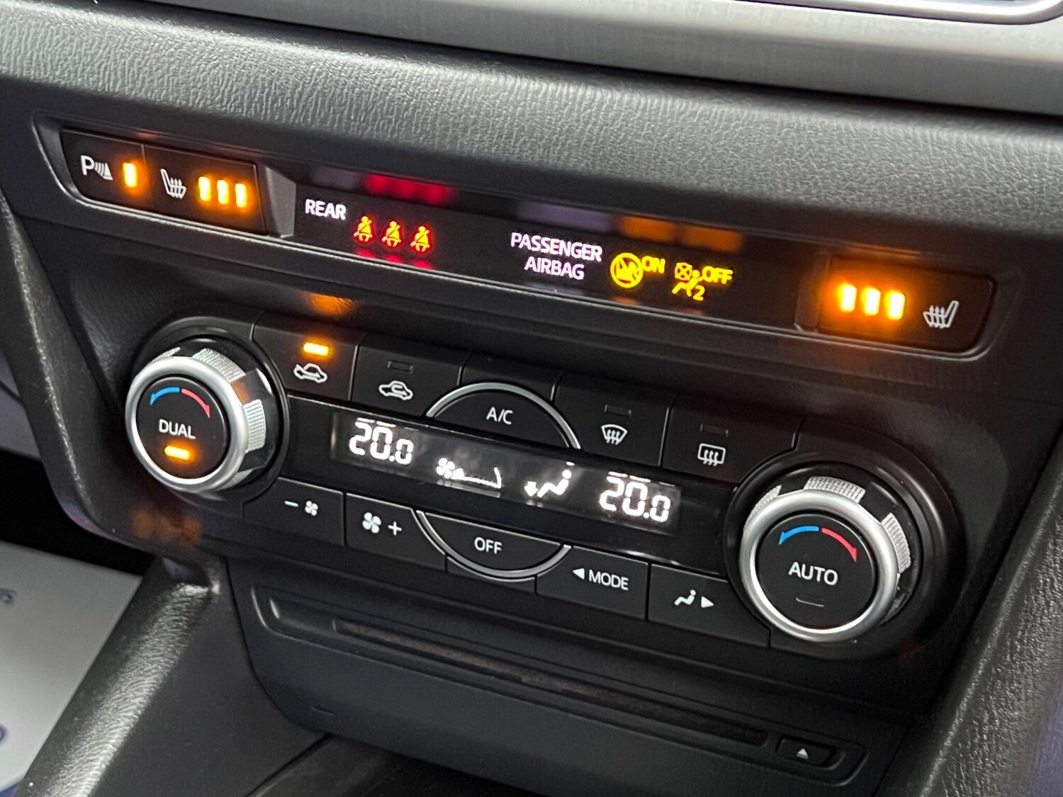 Used Mazda Mazda3 2015 for sale - 77574859: Photo 33