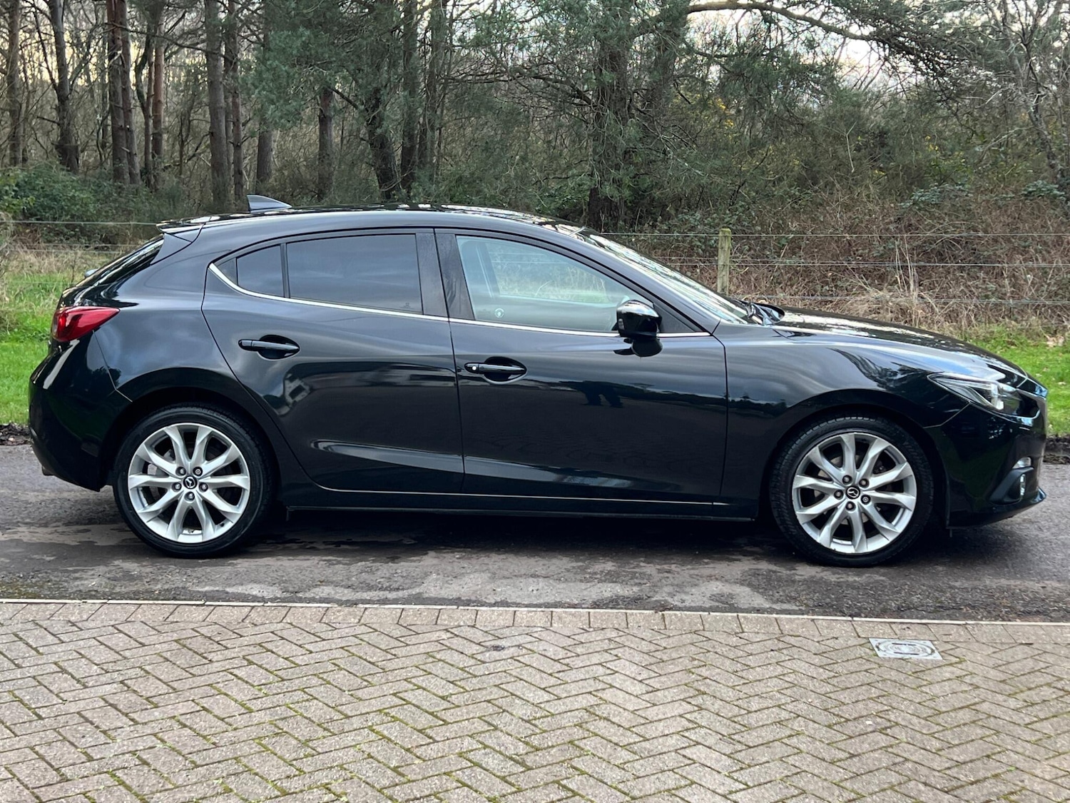 Used Mazda Mazda3 2015 for sale - 77574859: Photo 6