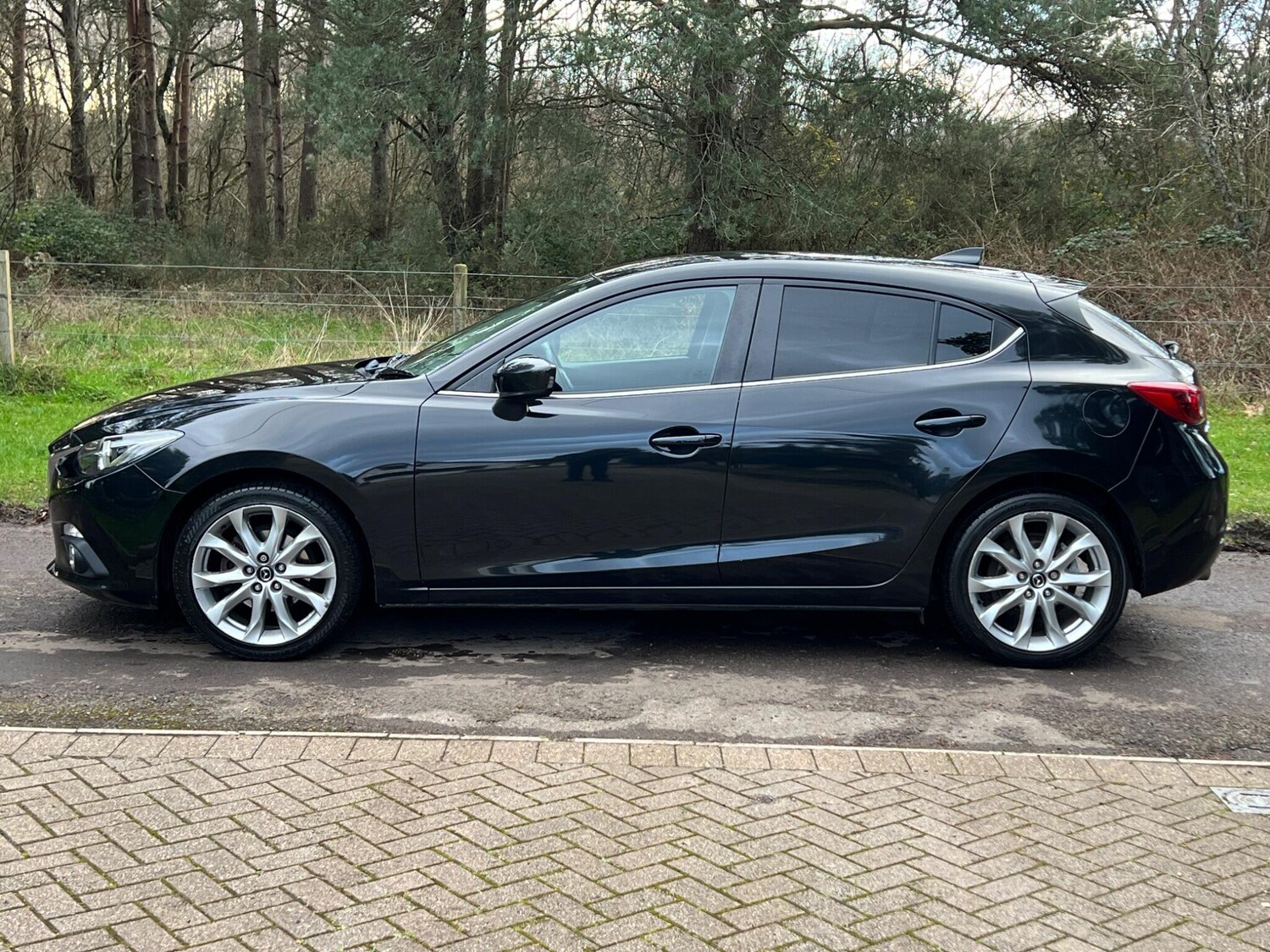 Used Mazda Mazda3 2015 for sale - 77574859: Photo 65