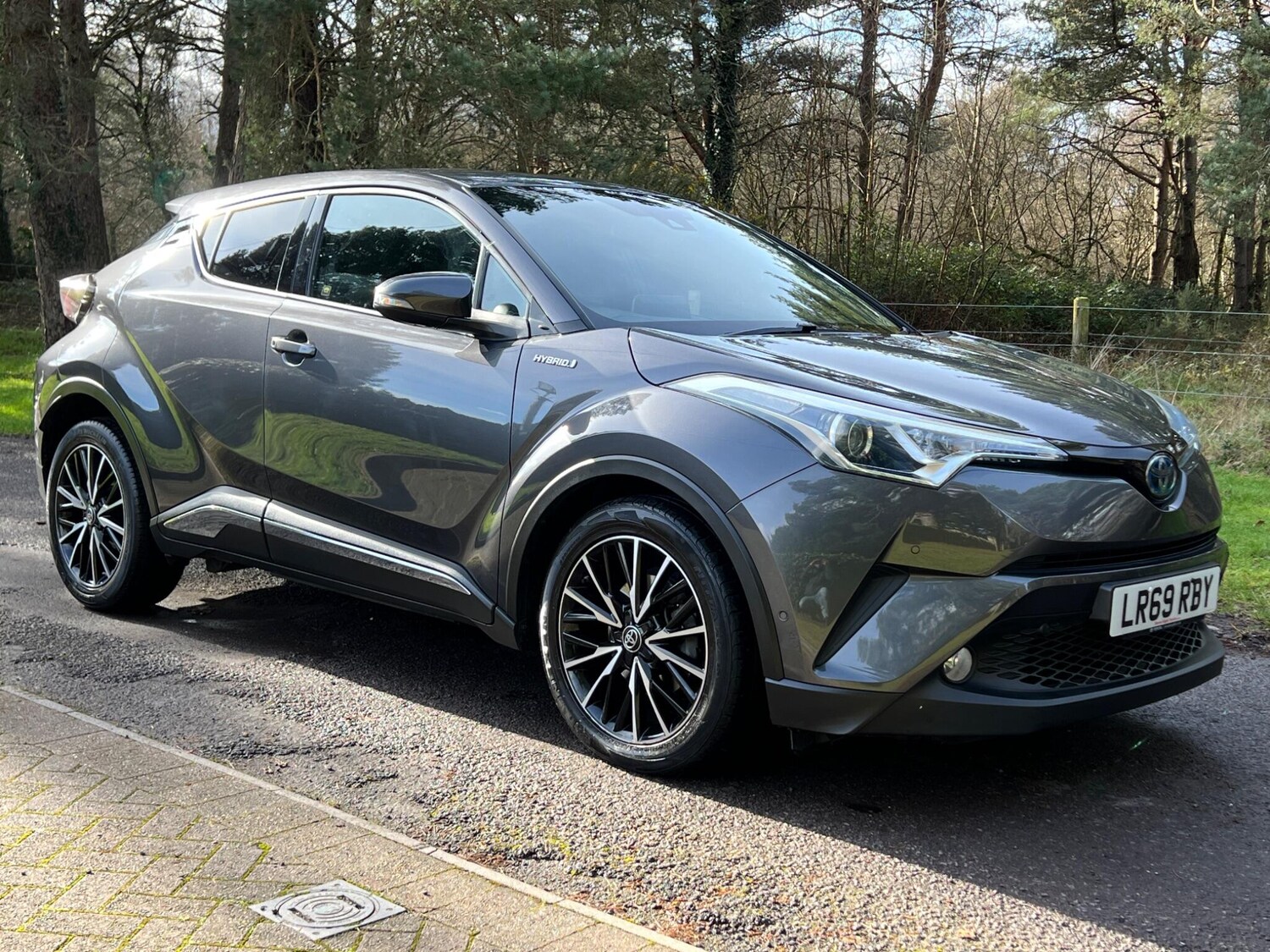 Used Toyota C-HR 2019 for sale - 77427672: Photo 18
