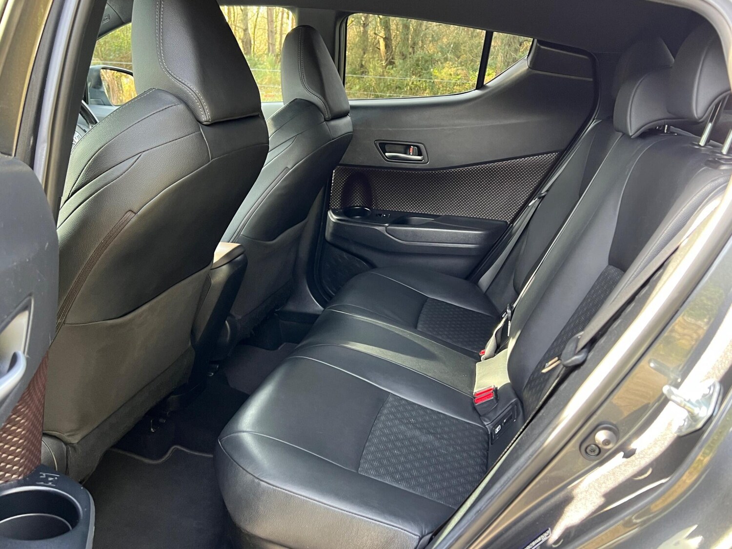 Used Toyota C-HR 2019 for sale - 77427672: Photo 49