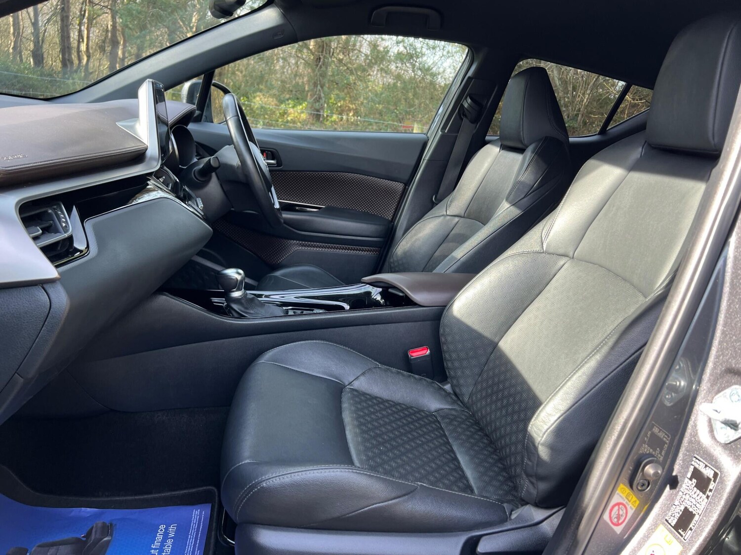 Used Toyota C-HR 2019 for sale - 77427672: Photo 51