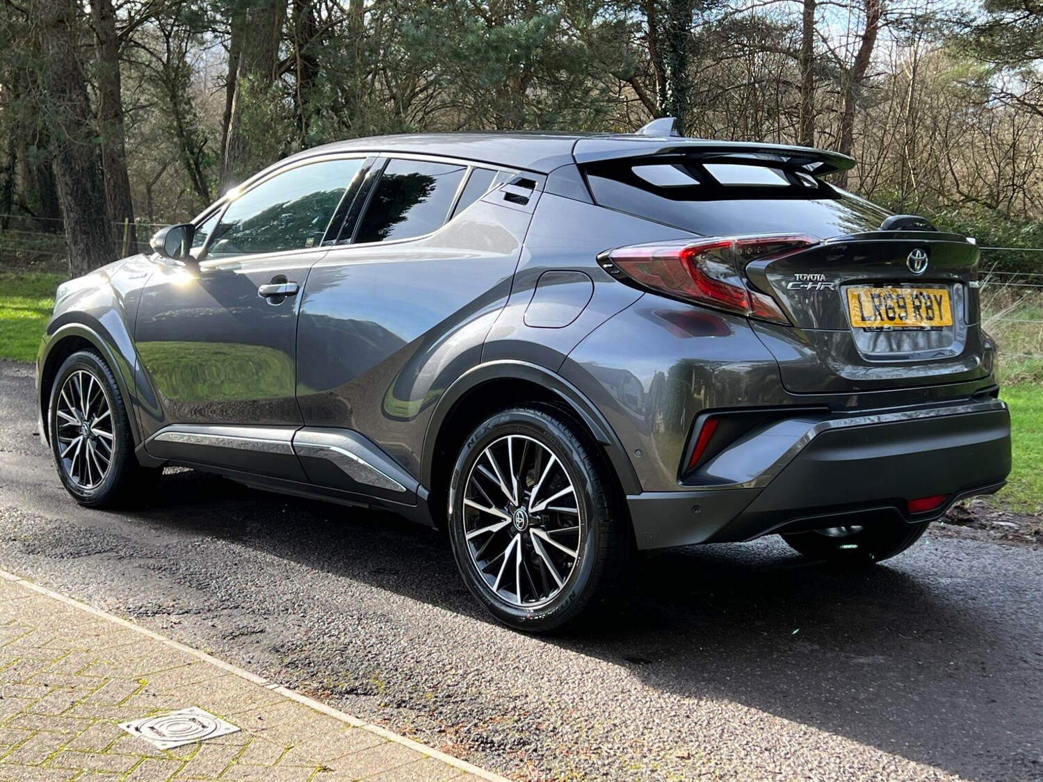 Used Toyota C-HR 2019 for sale - 77427672: Photo 59