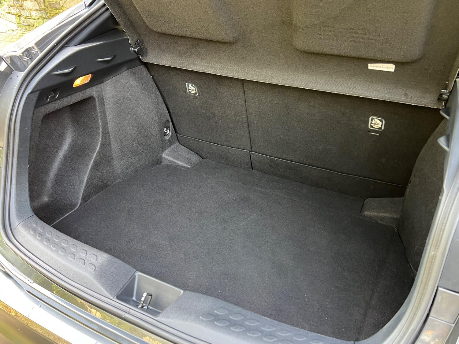 Used Toyota C-HR 2019 for sale - 77427672: Photo 61