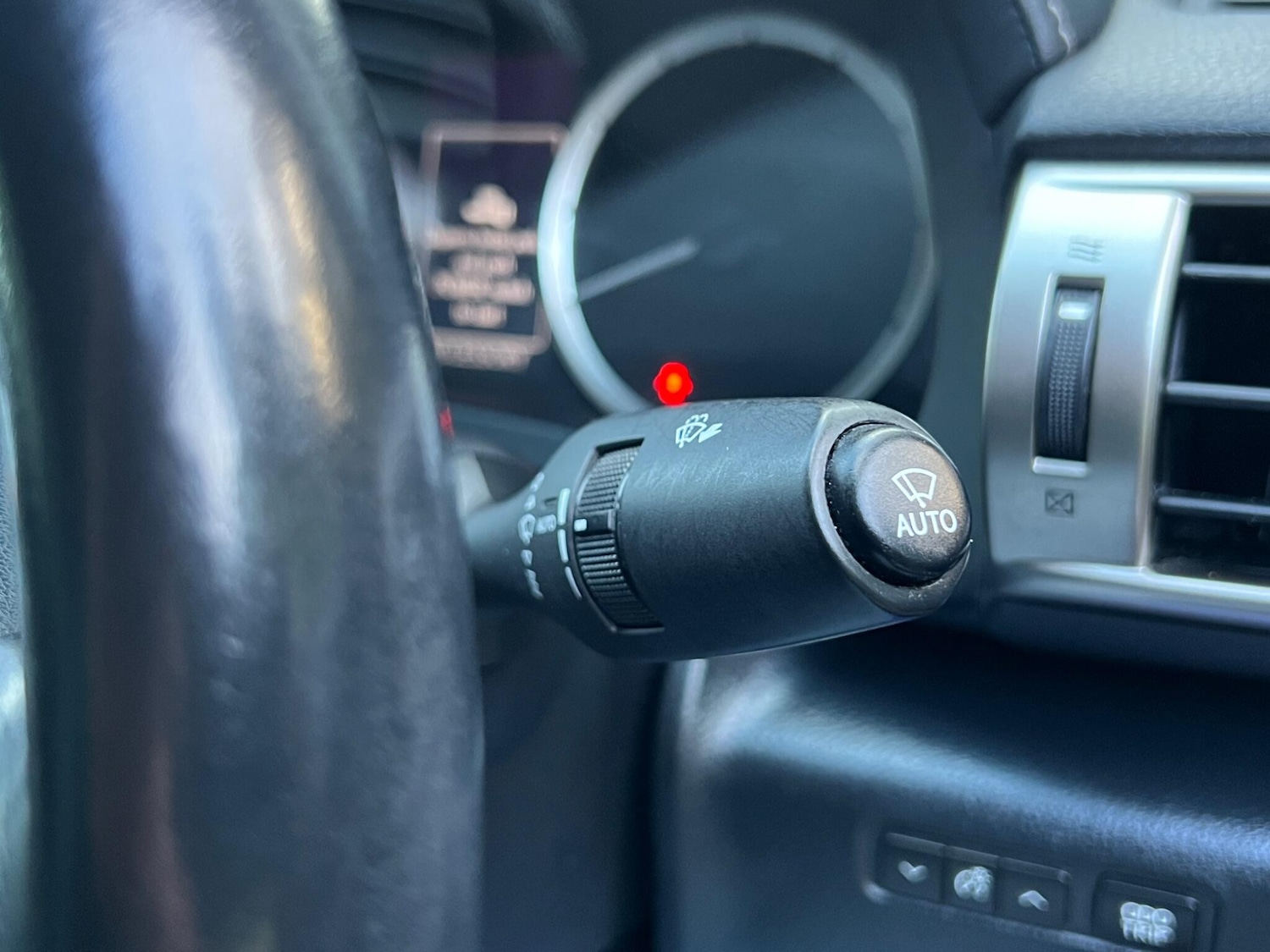 Used Lexus IS 2014 for sale - 77439921: Photo 27