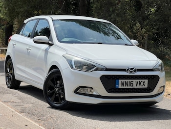 Used Hyundai i20 2016 for sale - 79324817: Photo