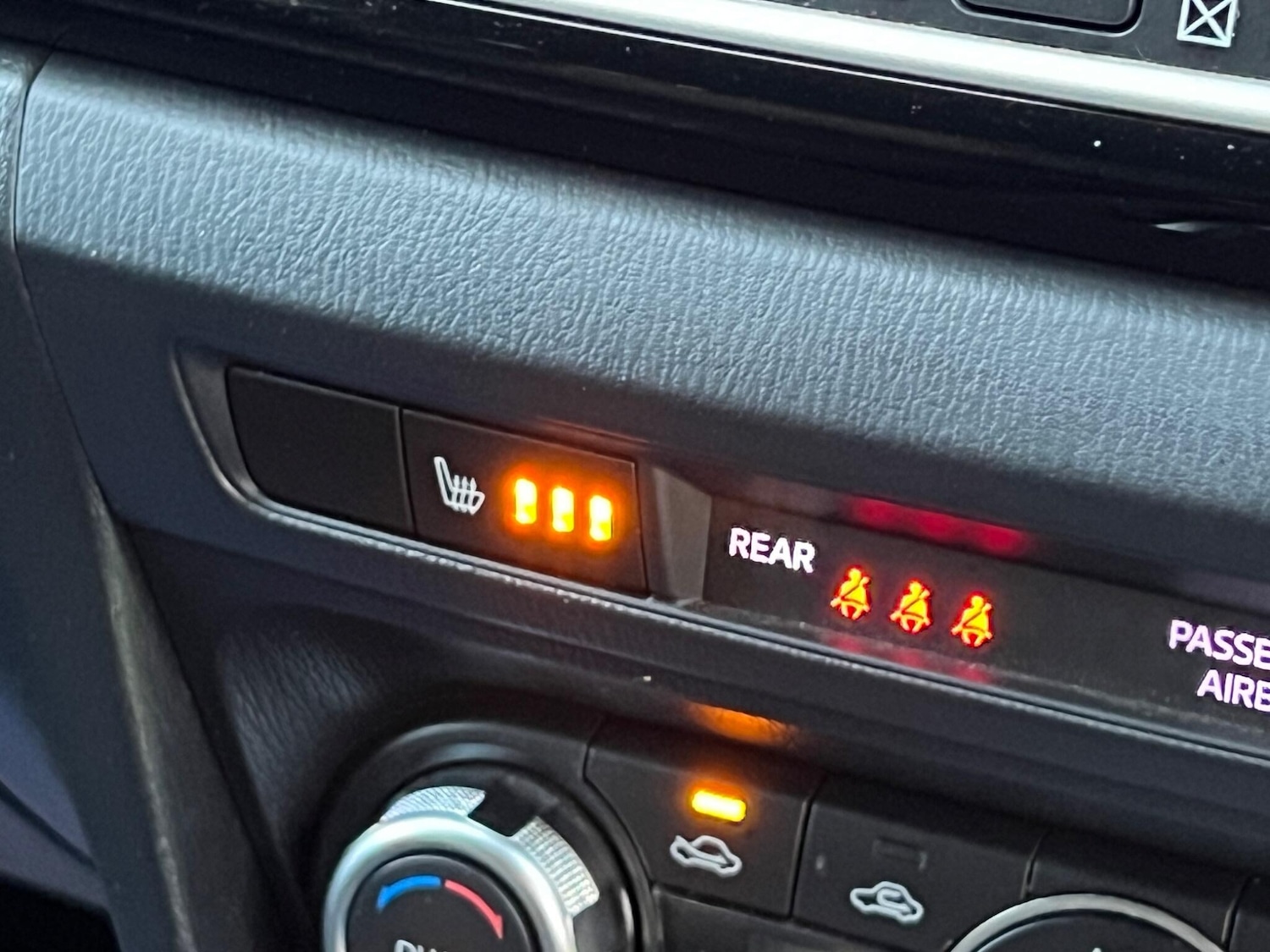 Used Mazda Mazda3 for sale - 77016450: Photo 27