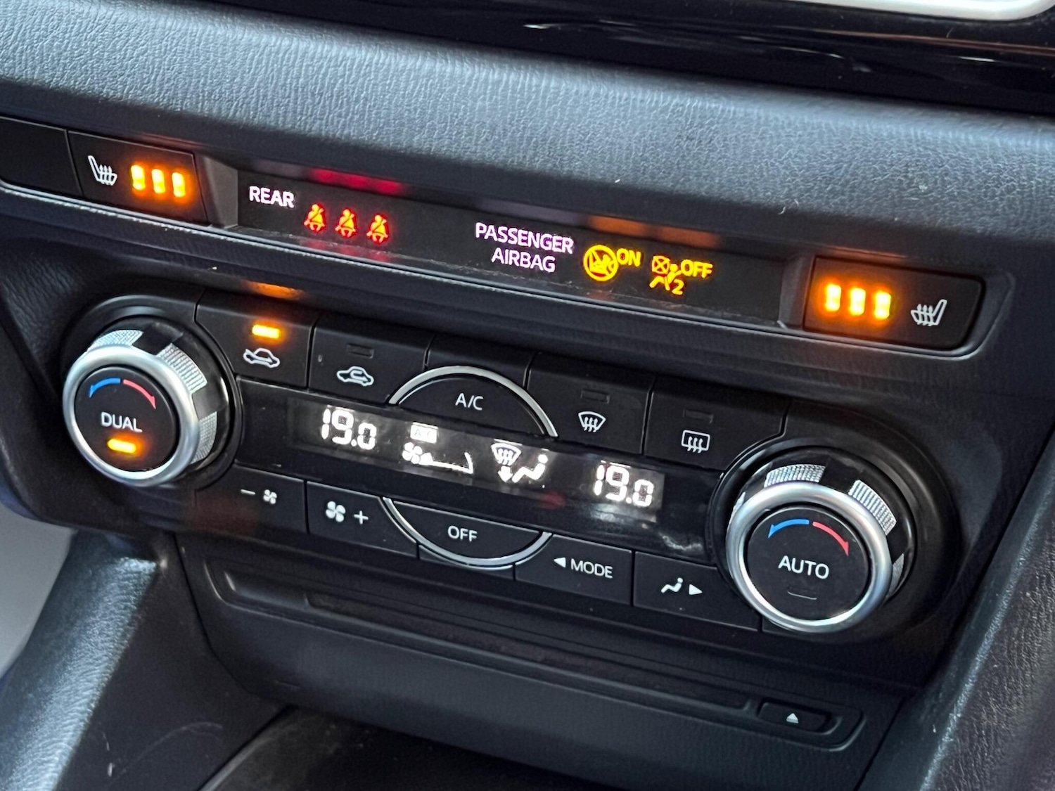 Used Mazda Mazda3 for sale - 77016450: Photo 3