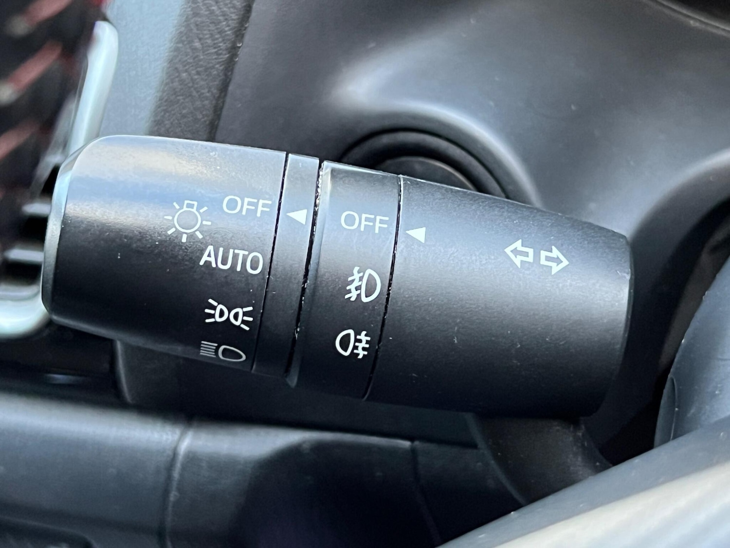 Used Mazda Mazda3 for sale - 77016450: Photo 33