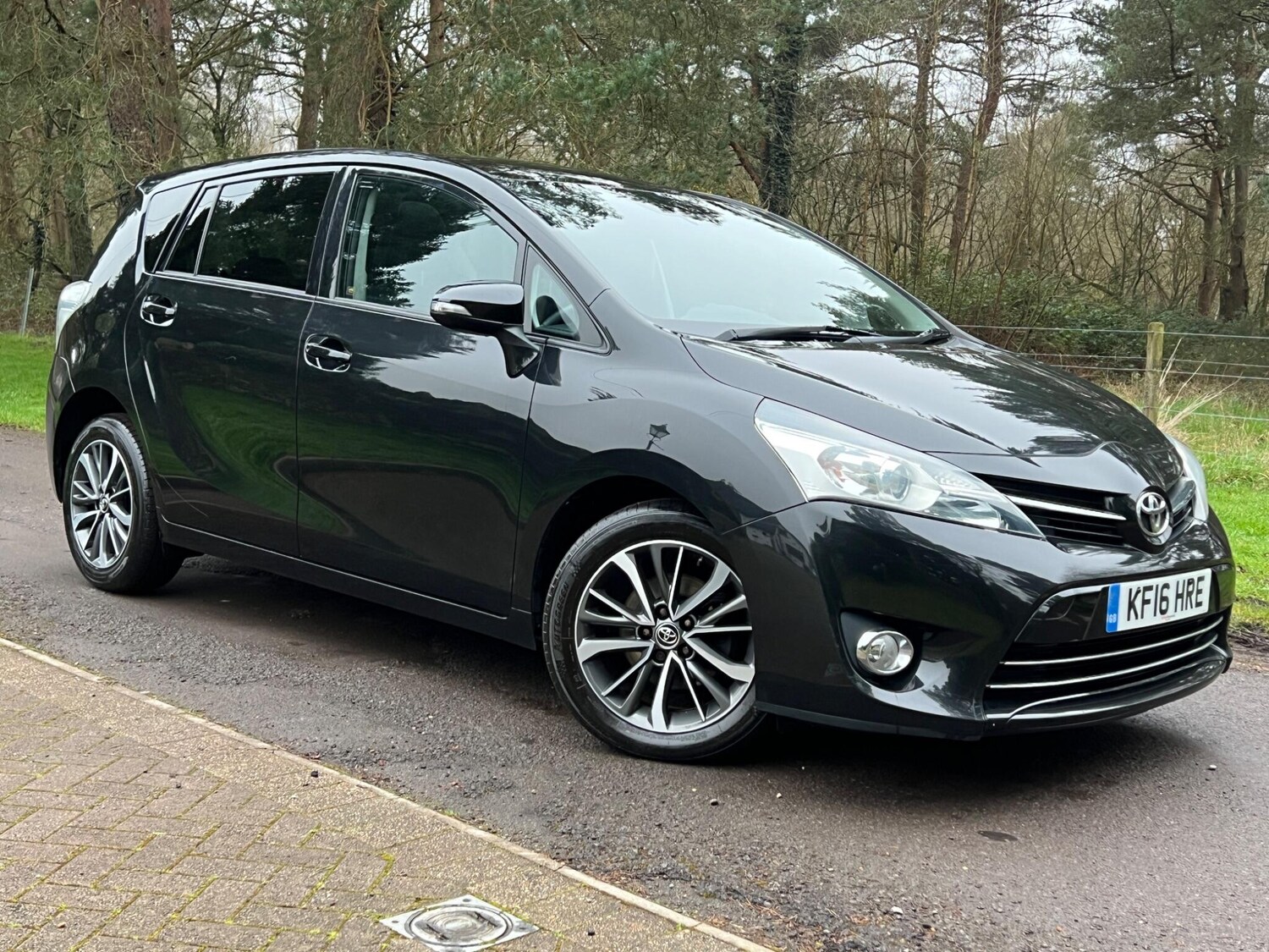 Used Toyota Verso 2016 for sale - 77839092: Photo 16