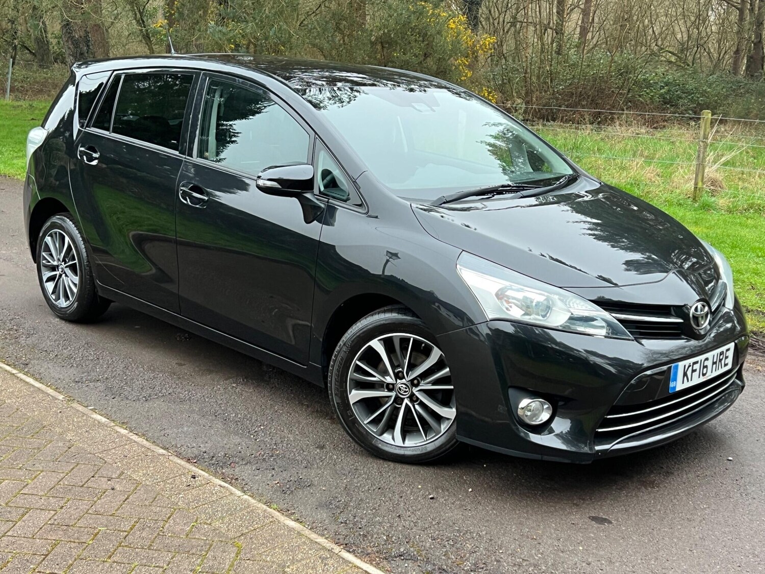 Used Toyota Verso 2016 for sale - 77839092: Photo 17