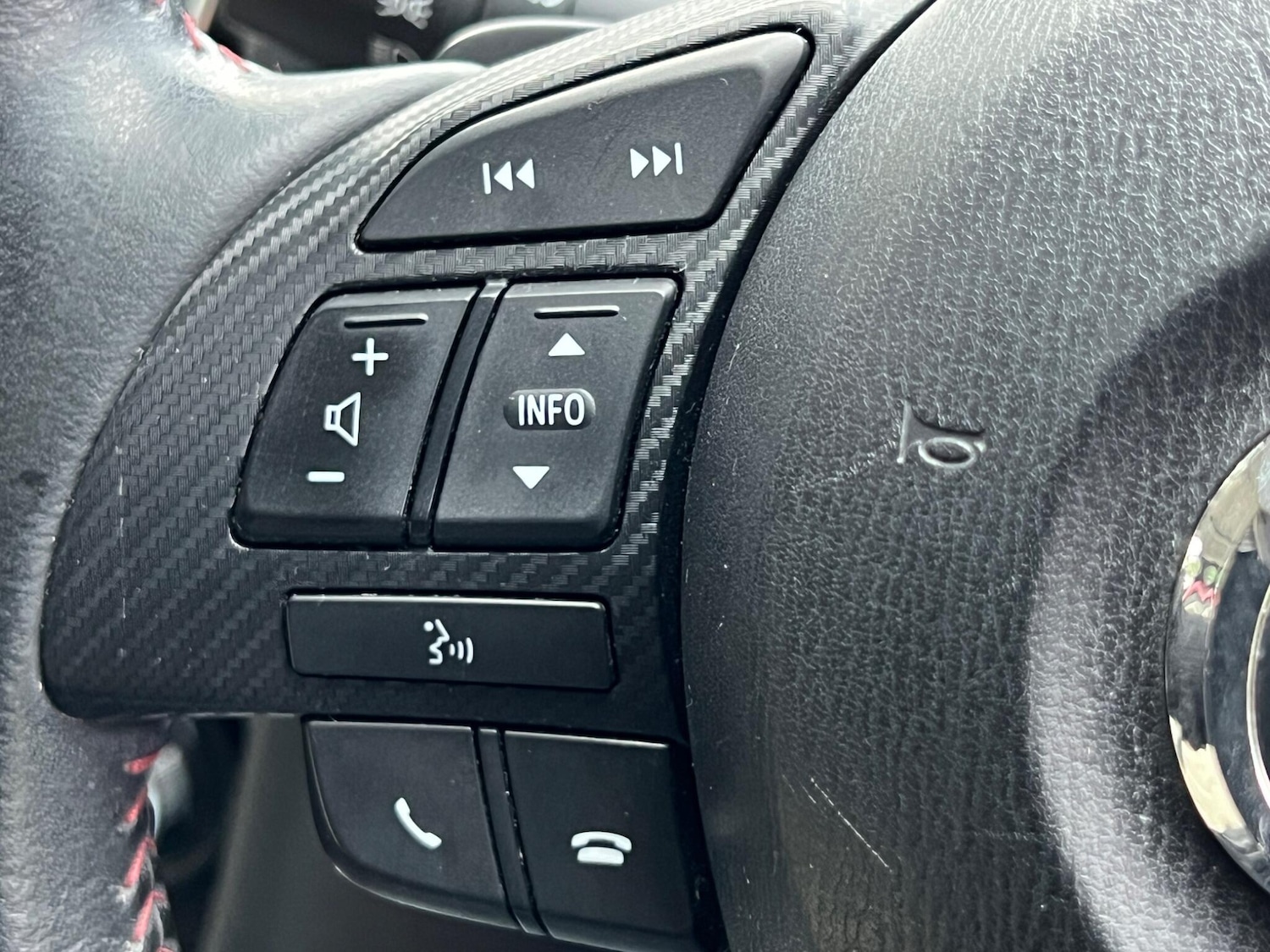 Used Mazda Mazda3 2013 for sale - 77440456: Photo 25