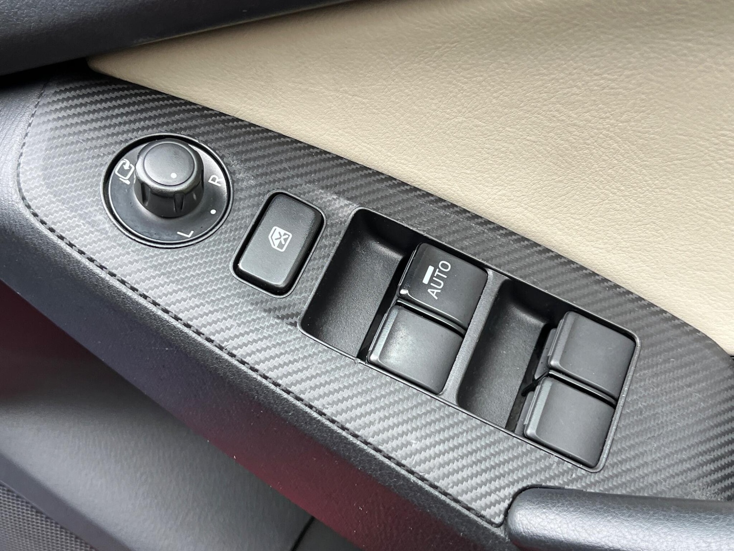 Used Mazda Mazda3 2013 for sale - 77440456: Photo 32