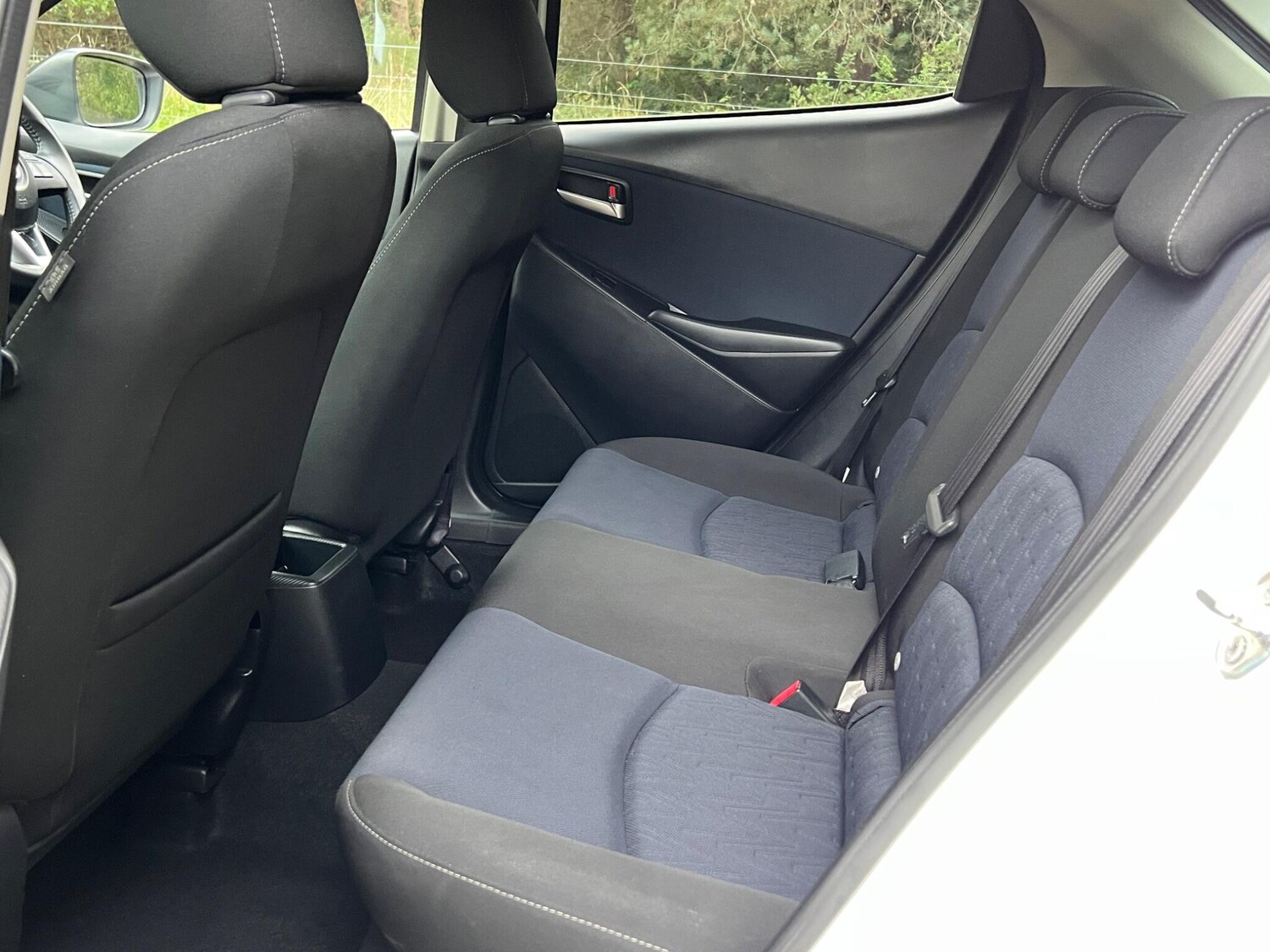 Used Mazda Mazda2 2016 for sale - 77427580: Photo 47