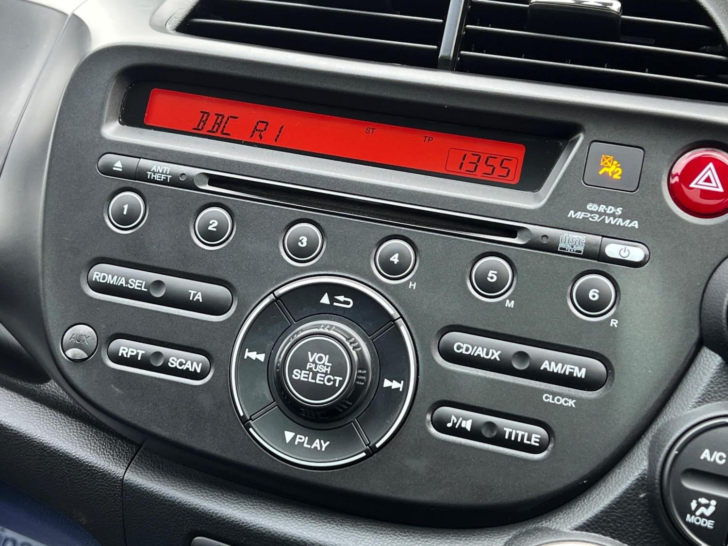 Used Honda Jazz 2014 for sale - 77427660: Photo 15