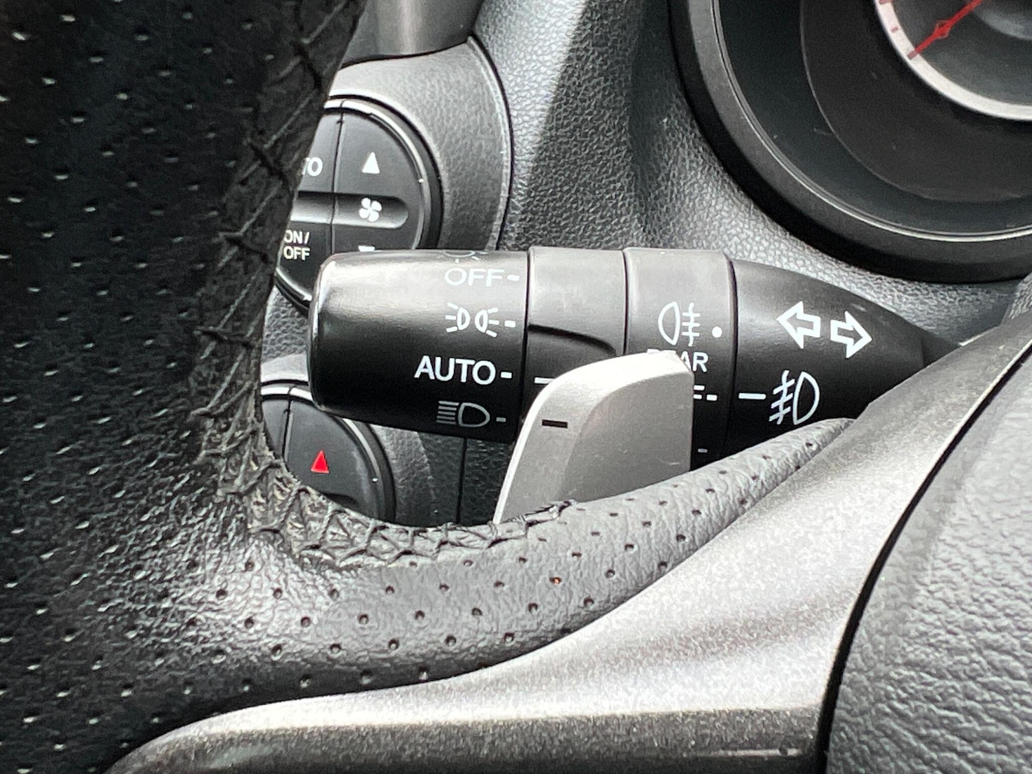 Used Honda Jazz 2014 for sale - 77427660: Photo 20