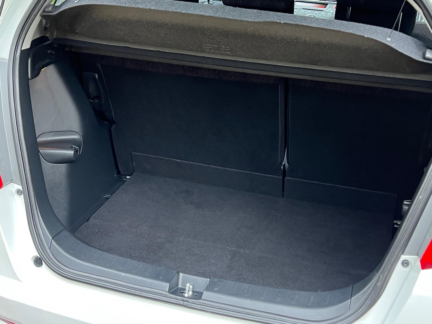 Used Honda Jazz 2014 for sale - 77427660: Photo 44